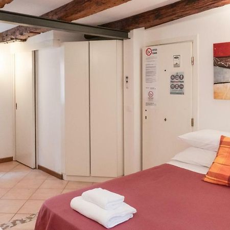 In The Heart Of Biennale Ac Wi-Fi Apartment Венеция Екстериор снимка